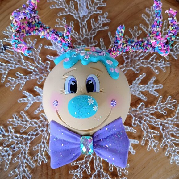 Whimsical Reindeer & Snowflake Gingerbread Ornaments, Foam Clay Christmas Decor - Picture 4 of 7